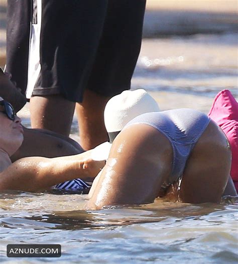 Jessica Alba Ass In Bikini Paparazzi Photos Aznude