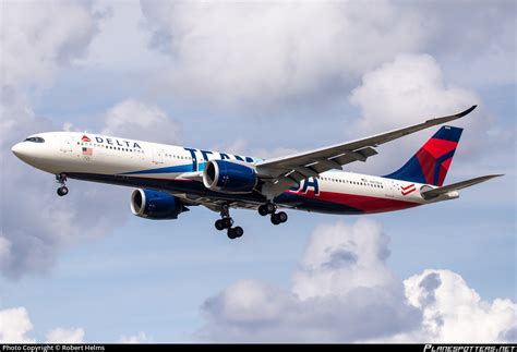 N411dx Delta Air Lines Airbus A330 941 Photo By Robert Helms Id
