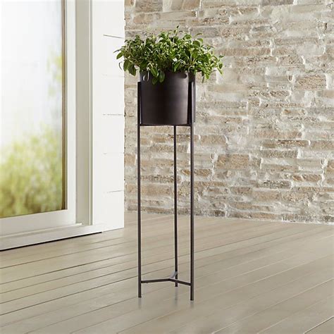 The case study planter is a nod back to pottery design in the early 50's shop dundee tall plant stand. Dundee Bronze Floor Planter with Extra Large Stand ...