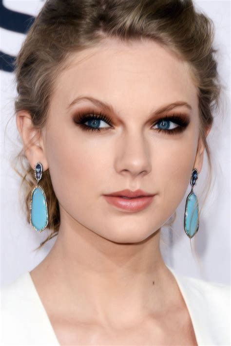 Taylor Swift Taylor Swift Makeup Smokey Eye For Brown Eyes Blue Makeup