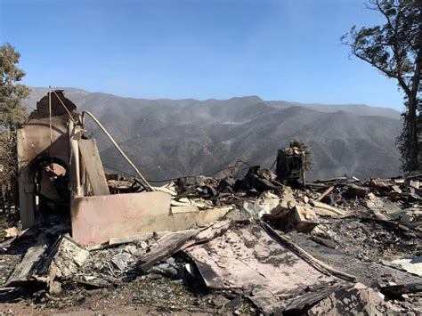Woolsey Fire California Firefighters Battle Dry Conditions Relentless