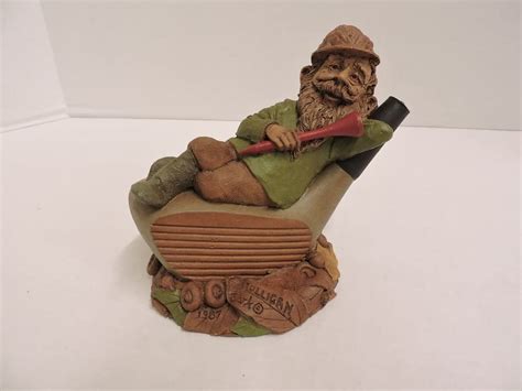 Tom Clark Gnome By Cairn Studios Mulligan 1987retired