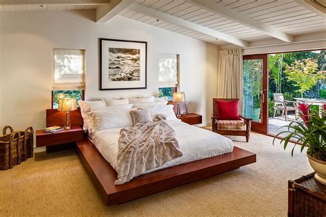 Your mid century yet modern bedroom interior should include natural materials considering that artists during that period worked closely with the natural environment. Butterfly Beach Villa: 50s Ranch-Style Home Goes ...