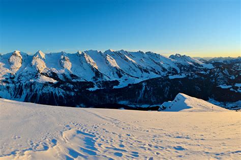La Chaîne Des Aravis Savoie Mont Blanc Savoie Et Haute Savoie Alpes