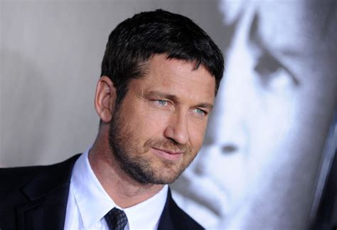 Gerard Butler Gamer Photo 17876518 Fanpop