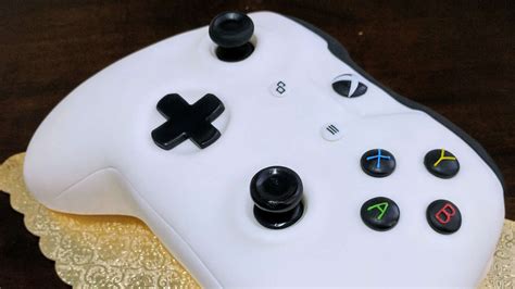 Achievement Unlocked Check Out This Epic Xbox One Controller Cake