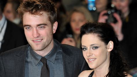 Vincent, and is currently in love with a screenwriter. Robert Pattinson Desperately Needs Kristen Stewart In His ...