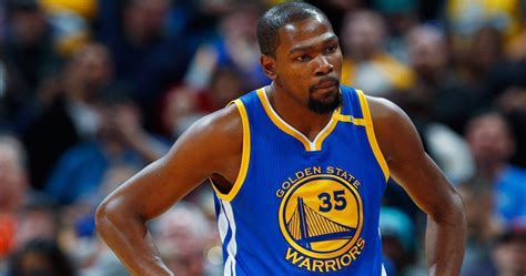 Kevin durant currently plays forward for the nba's golden state warriors. Kevin Durant Sweepstakes: Lakers Frontrunners For Star Player