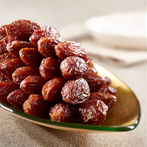 Medjool Dates Shop Organic Medjool Dates Bateel