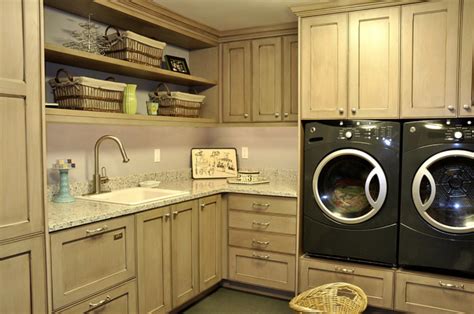 The laundry killer on march 9, 1929, isidore fink was locked in his laundry on 5th avenue, new york. Laundry Room - Smart Ideas | How To Build A House