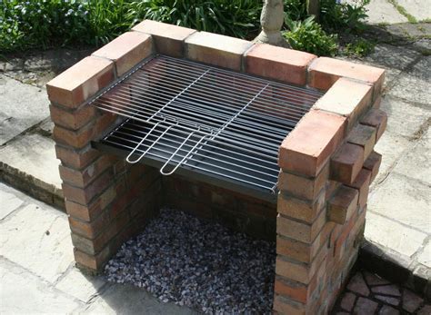 It Is Easy To Make A Brick Bbq Pit Your Own Fire Pit Design Ideas