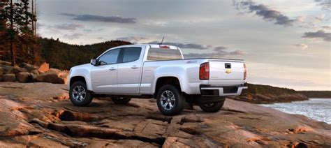 Updated With Pricing And Colors 2015 Chevrolet Colorado Z71 Brings
