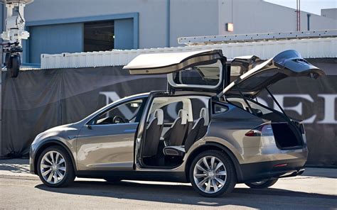 Tesla Is Coming Up With A New Model X Suv Aimed At Women Drivers