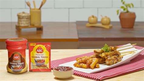 Nah, enaknya bikin sate taichan sendiri, kita bisa mengatur tingkat kepedasan sambalnya. Sate Taichan Sambal Terasi