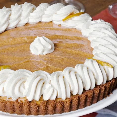 It's a simple thanksgiving classic showcasing the season's star flavor. Pumpkin Banana Mousse Tart | Recipe | Banana mousse ...