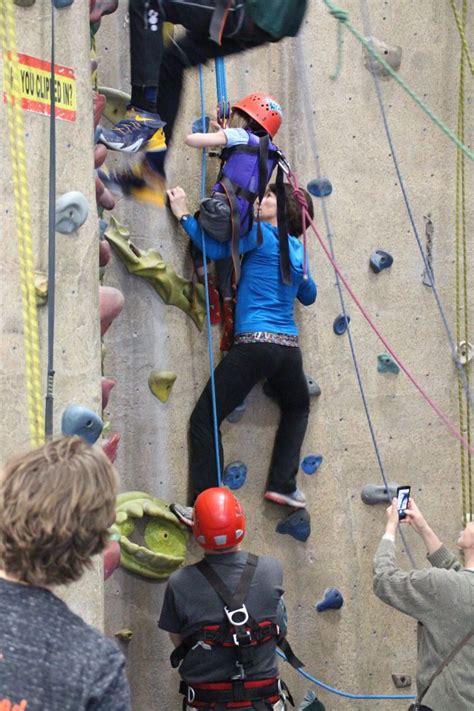 Climbing Gym Near Me Indoor Abseiling Rock Wall For Kids Outdoor Gear