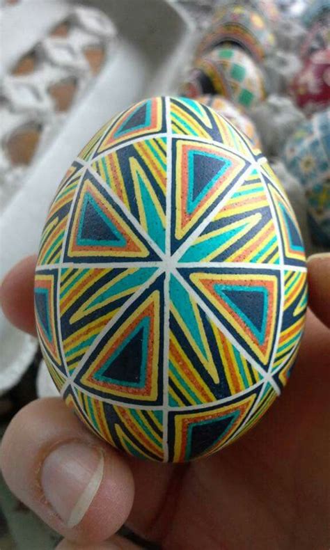 Geometric Design Easter Eggs Diy Easter Egg Decorating Easter Eggs