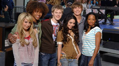 The 'High School Musical' Cast—Including Zac Efron—Are Reuniting, and ...