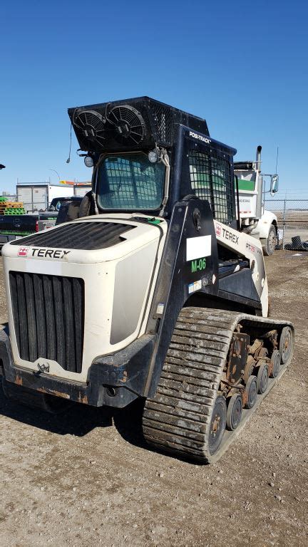 Compact Track Loader 2014 Terex Pt75