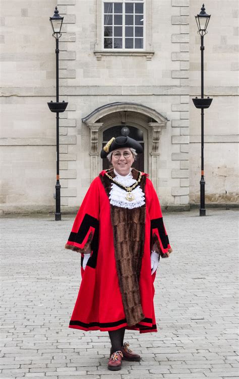Councillor Sue Sharps Elected As New Mayor Of Brackley