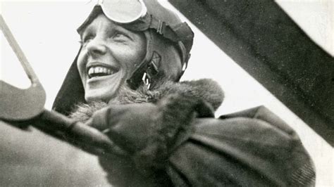 Amelia Earhart Biografía Infancia Desaparición Y Datos Isnca