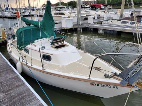 1983 Cape Dory 22d Sold Sailboat For Sale In Texas
