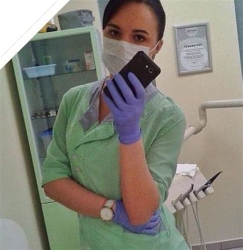 Pin By Forxe On Nurse Gloves Smr Female Dentist Hot Goth Girls Dentist