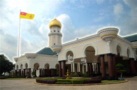 Palacio de al alam (es); Royal Selangor Sultan - Soalan 63