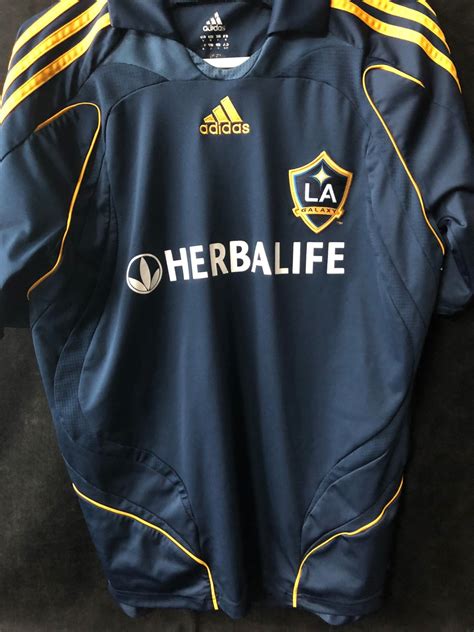 Adidas mls la galaxy home jersey 20/21 white #14 chicharito le size small only. DAVID BECKHAM LA GALAXY SOCCER JERSEY SIZE LARGE