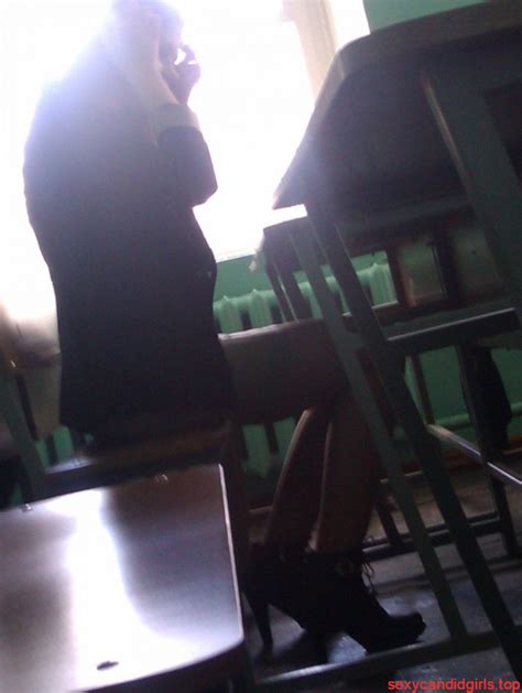 Candid College Student In A Skirt Sitting In Class Sexy Candid Girls