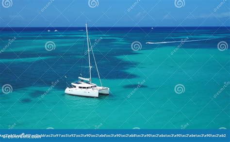 Azure Lake And Yacht Stock Image Image Of Lake Sail 226293925