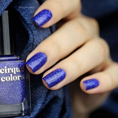 Getrockneten nagellack auf dem teppich mit einmalrasierer entfernen. Cirque Colors TANZANITE | Nail polish, Tanzanite, Color