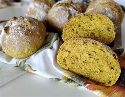 Check spelling or type a new query. PANINI ALLA CURCUMA E SEMI MISTI - In cucina con Chiara