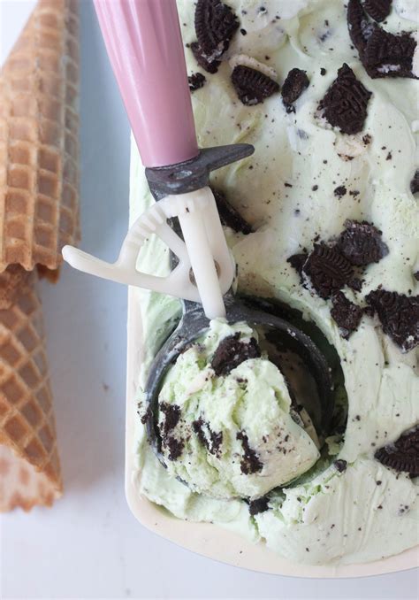 No Churn Mint Oreo Ice Cream Recipe Oreo Ice Cream Ice Cream Mint Ice Cream