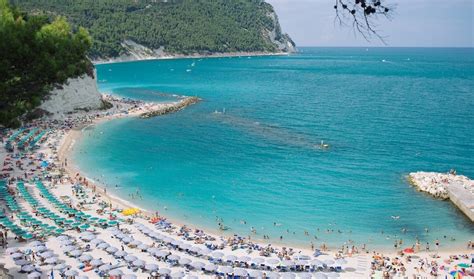 The Best Beaches In Le Marche Italy The Italian On Tour Small