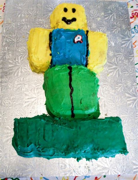 Roblox Noob Cake Roblox Birthday Cake 7th Birthday Birthday Parties