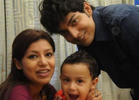 Discover gurmit singh's biography, age, height, physical stats, dating/affairs, family and career updates. Gurmeet Choudhary Family, Wife, Age, Height, Biography ...