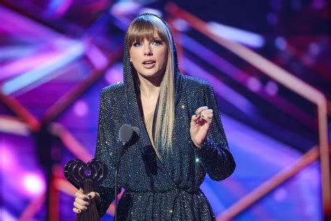 Taylor Swift Fans Convinced Joe Alwyn Relationship Is Back On As They