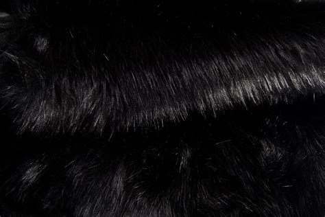 Luxury Siberian Long Pile Faux Fur Fabric By The Meter In Black Colour