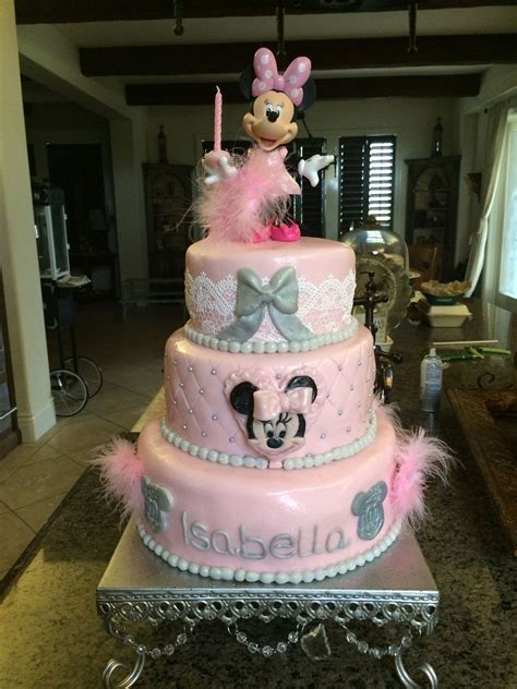 First Birthday Minnie Mouse Cake