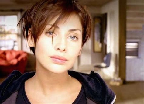 25 Natalie Imbruglia Hairstyles Hairstyle Catalog