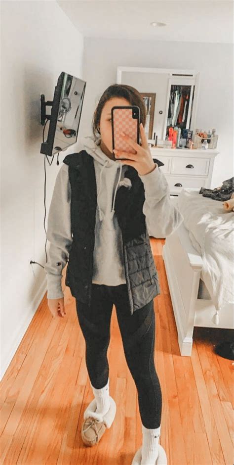 𝙴𝚍𝚒𝚝𝚎𝚍 𝚋𝚢 𝚝𝚊𝚕𝚒𝚜𝚊𝚓𝟶𝟼 Outfits With Leggings Cute Lazy Outfits Comfy School Outfits