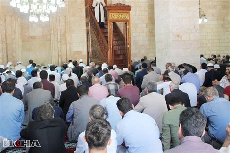 Di janjikan oleh allah akan masuk surga, dan allah tidak akan memungkiri janjinya Hukum Khutbah Dua Kali Pada Sholat Ied - BimbinganIslam.com