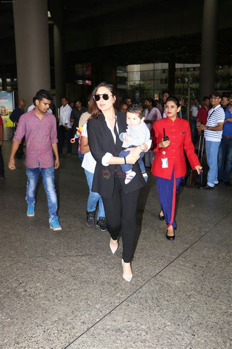 Kareena Kapoor And Her Son Taimur Ali Khan Spotted At Airport On 8th Sept 2017 Kareena Kapoor