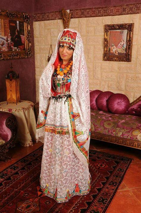 Voyage Chez Les Amazighes Tenue Amazighe Cheulha Maroc Mode Tenue Mariage Marocain Tenue