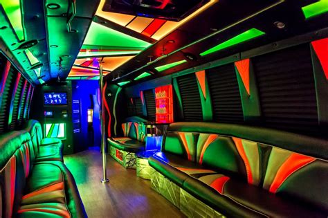 Limo Night Out Rental Service In Chicago Area Naperville Limousine