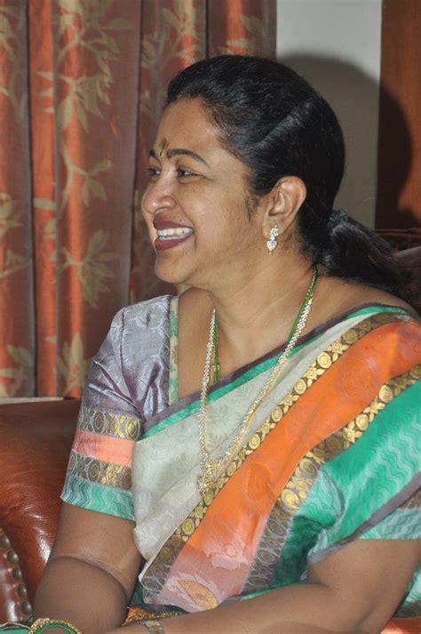 Pictures Of Radhika Sarathkumar