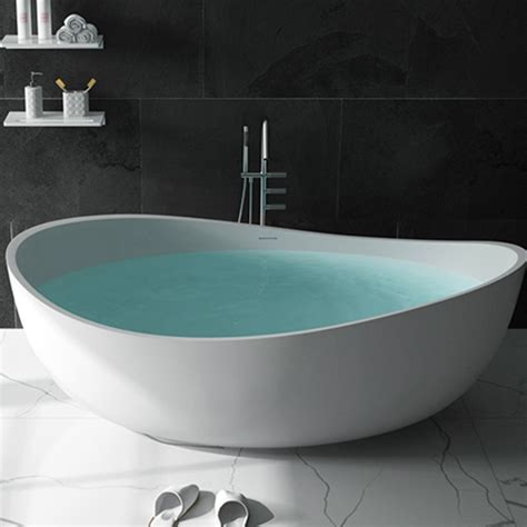Contemporary Oval Freestanding Stone Resin Soaking Bathtub In Matte White Free Standing