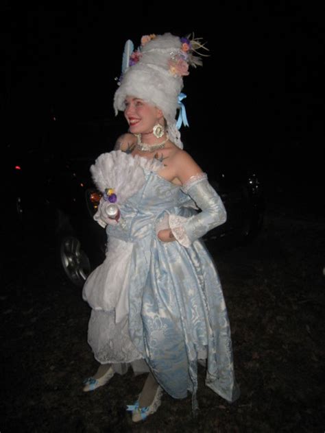 Ghost Of Marie Antoinette Costumes Costume Pop