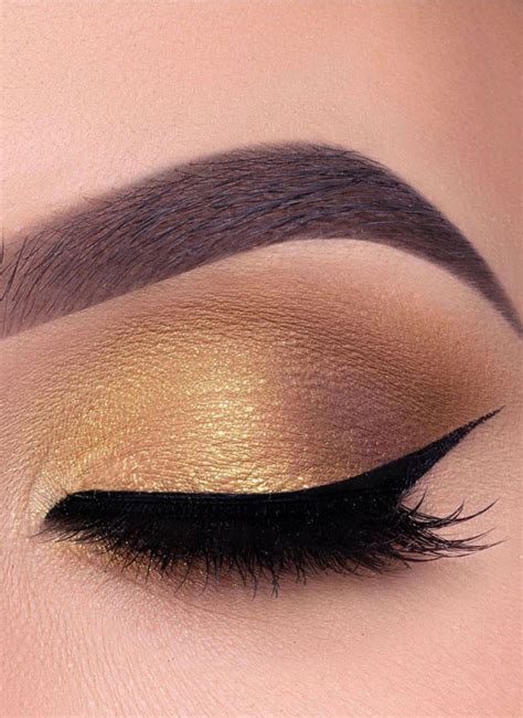 65 Pretty Eye Makeup Looks Yellow Gold Makeup Look
